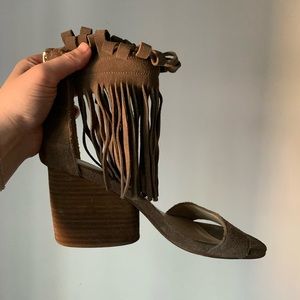Fringe heeled sandals